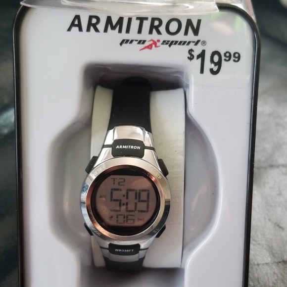 Womens Watch - Picture 1 of 4